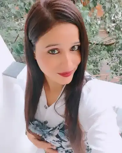 Call Girls in Umling